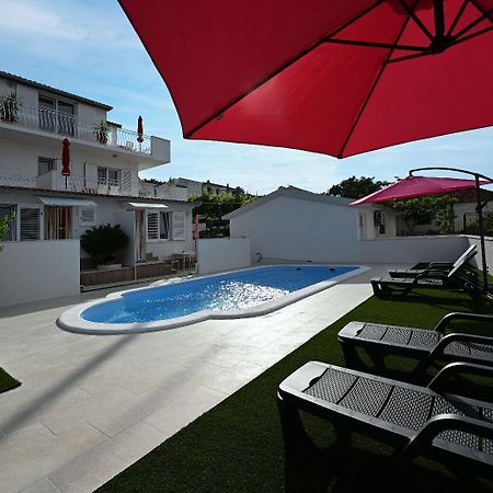 Apartment Mihovilovic Slatine Ngoại thất bức ảnh