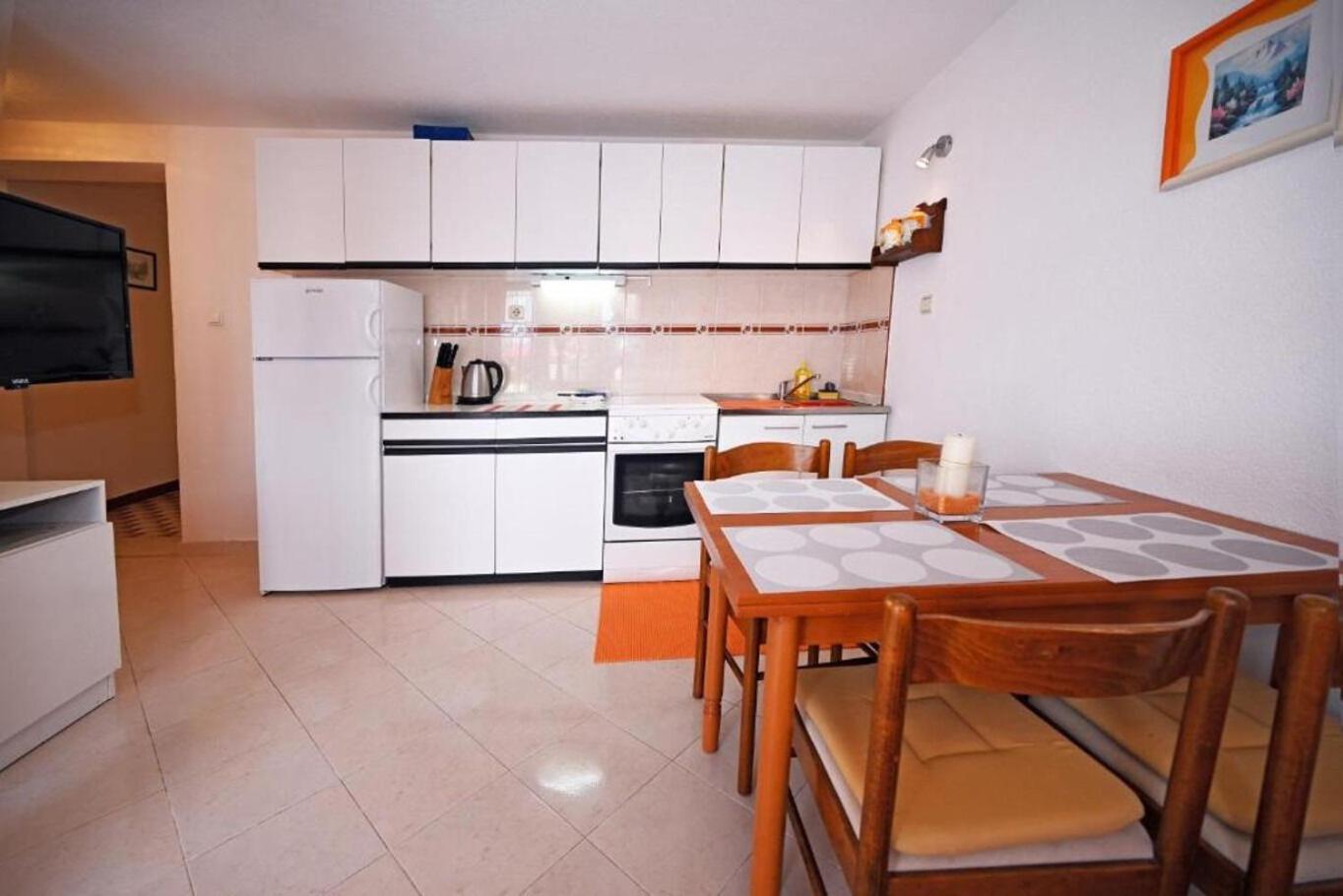 Apartment Mihovilovic Slatine Ngoại thất bức ảnh