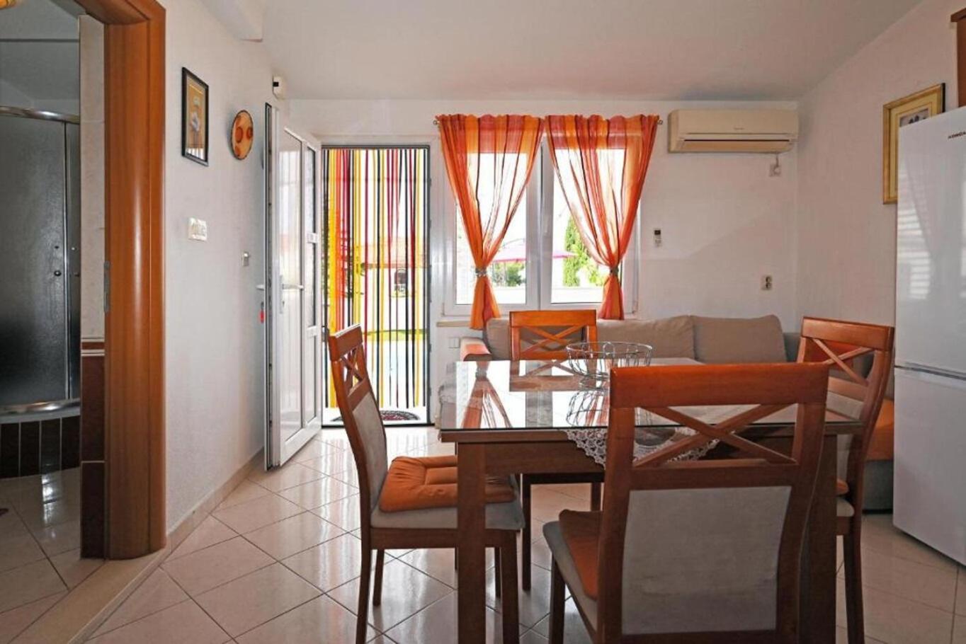 Apartment Mihovilovic Slatine Ngoại thất bức ảnh