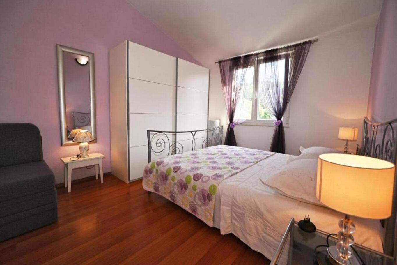 Apartment Mihovilovic Slatine Ngoại thất bức ảnh