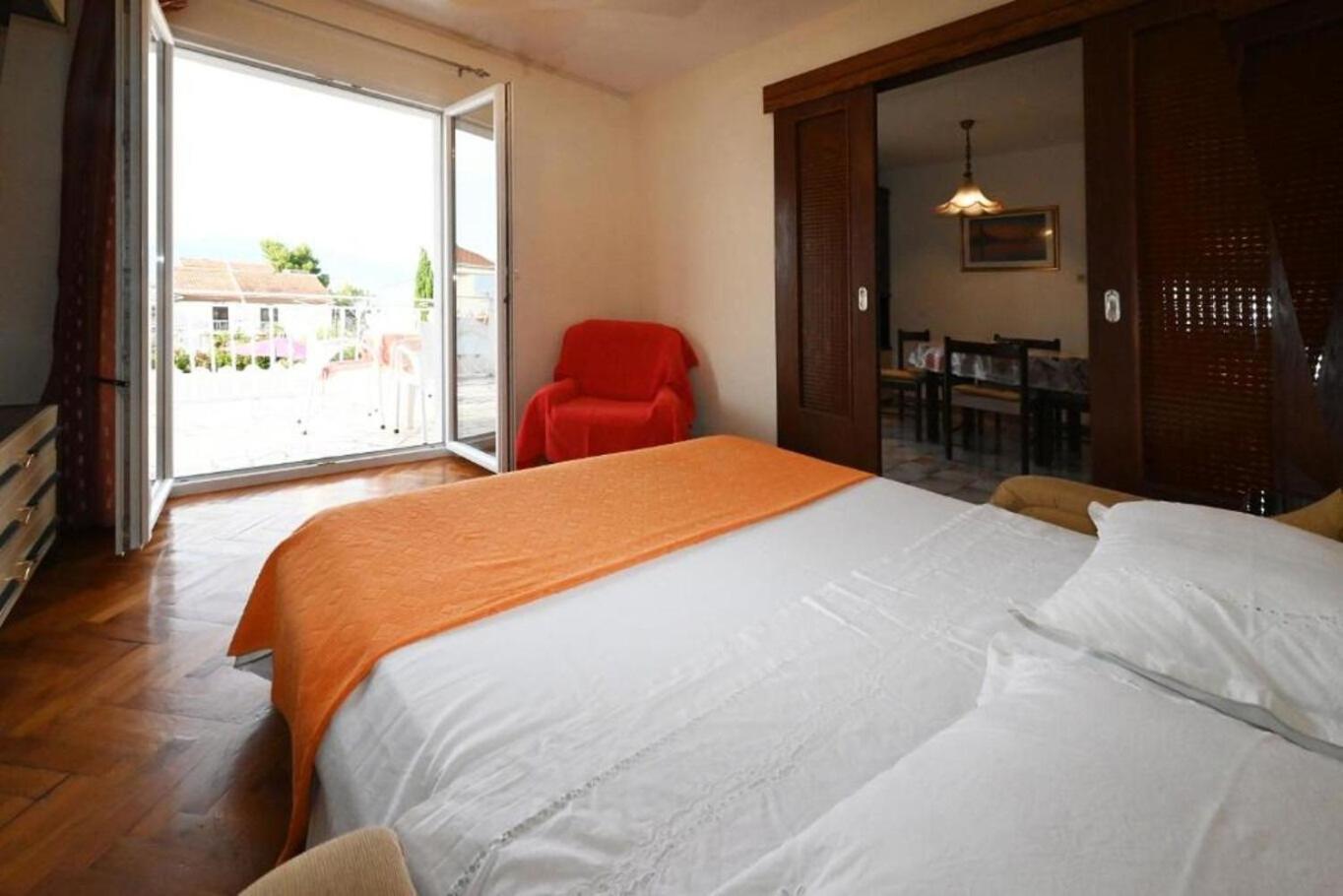 Apartment Mihovilovic Slatine Ngoại thất bức ảnh