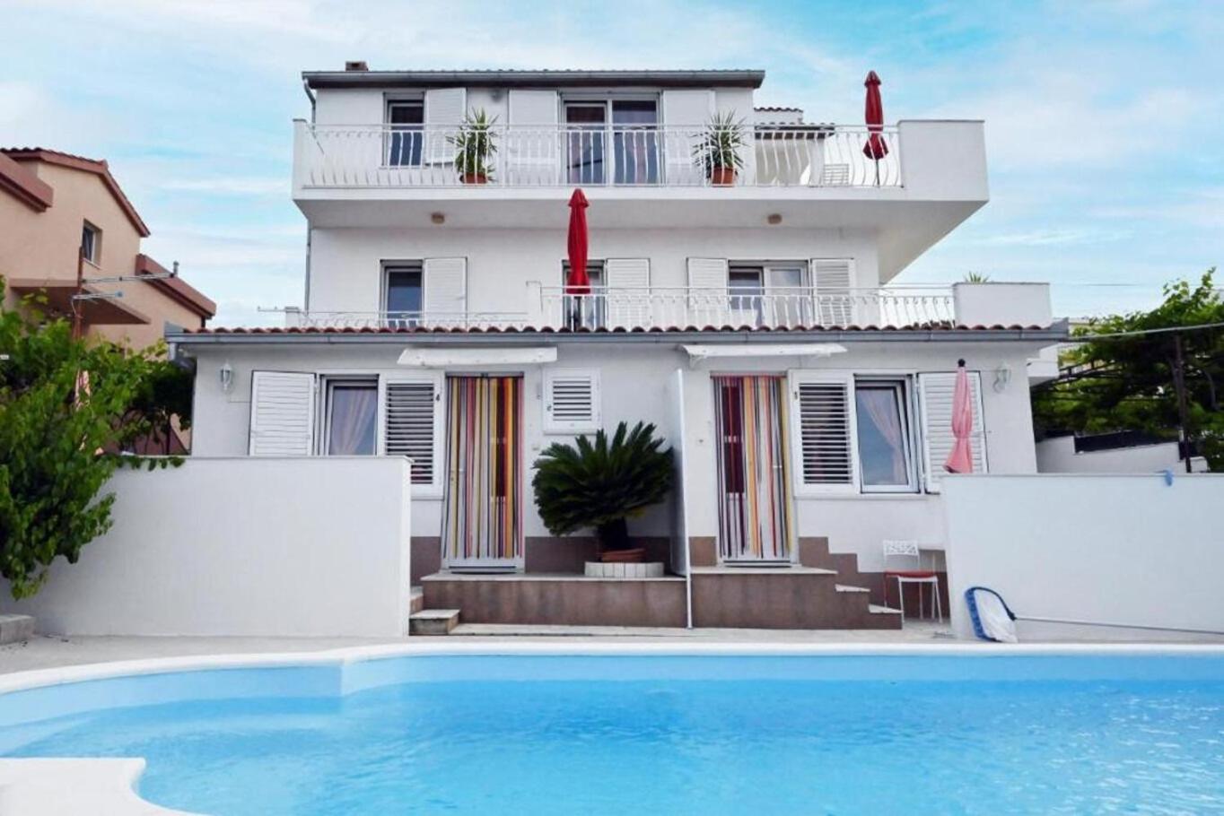Apartment Mihovilovic Slatine Ngoại thất bức ảnh