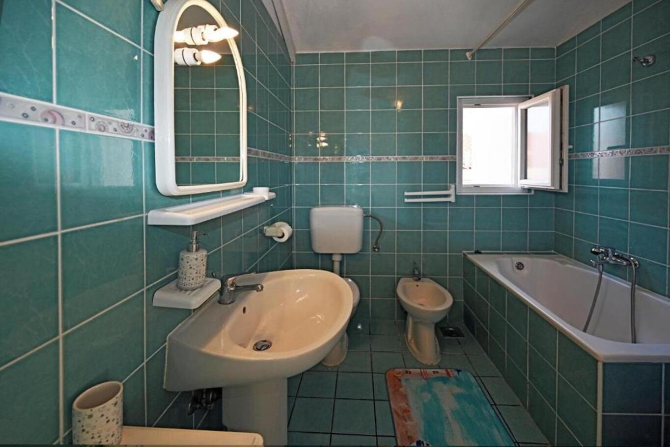 Apartment Mihovilovic Slatine Ngoại thất bức ảnh
